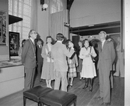 880624 Afbeelding van het bezoek van Joan Mondale (echtgenote van de Amerikaanse vicepresident Walter Mondale) aan de ...